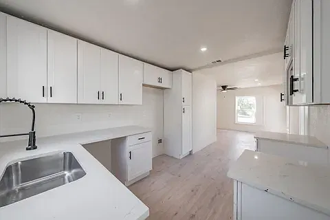 2 bed, 804 sqft, $1,850 — Photo 1