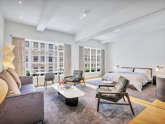 3rd image of 318 W 52nd St #3M