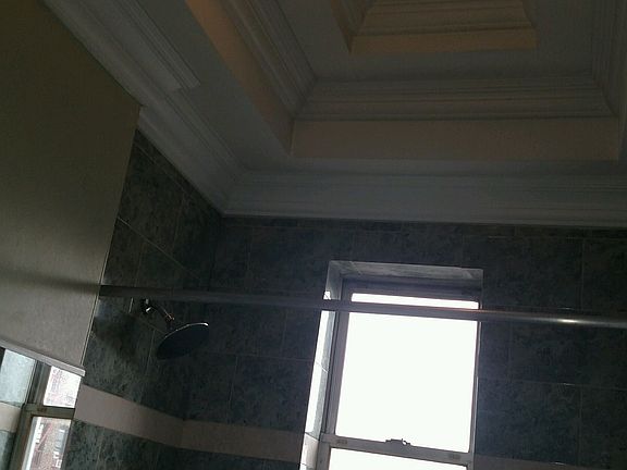 3rd image of 3003 Broadway