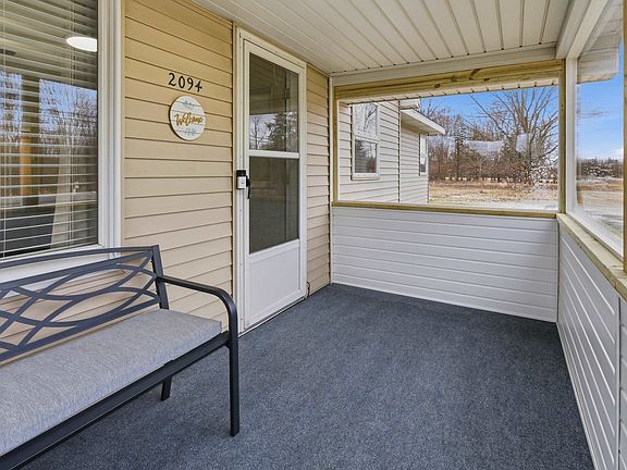 3rd image of 2094 E Stewart Rd