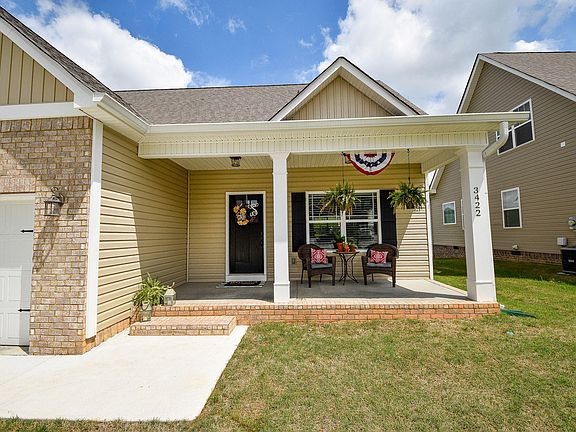 4th image of 3422 NE Fleeman Place Dr #9