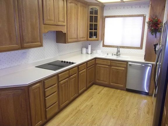 5th image of 3751 Acapulco Dr