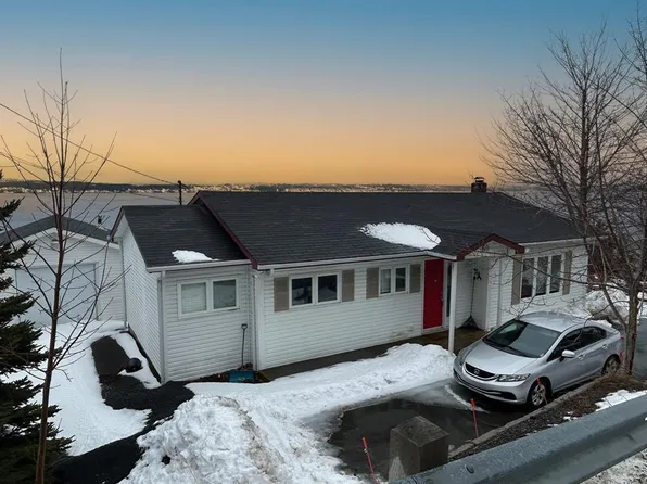 160 Bishops Cove Shore Road, Bishops Cove, NL A0A3X1