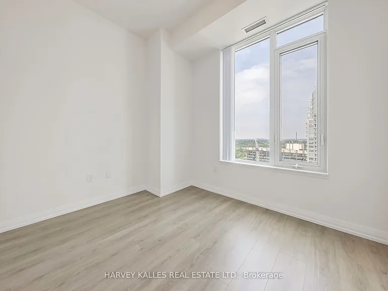 25 Holly St #LPH09 — Photo 21