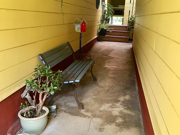 Common hallway