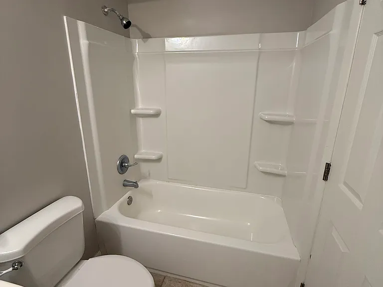 2827 Transit Rd #5 — Photo 8