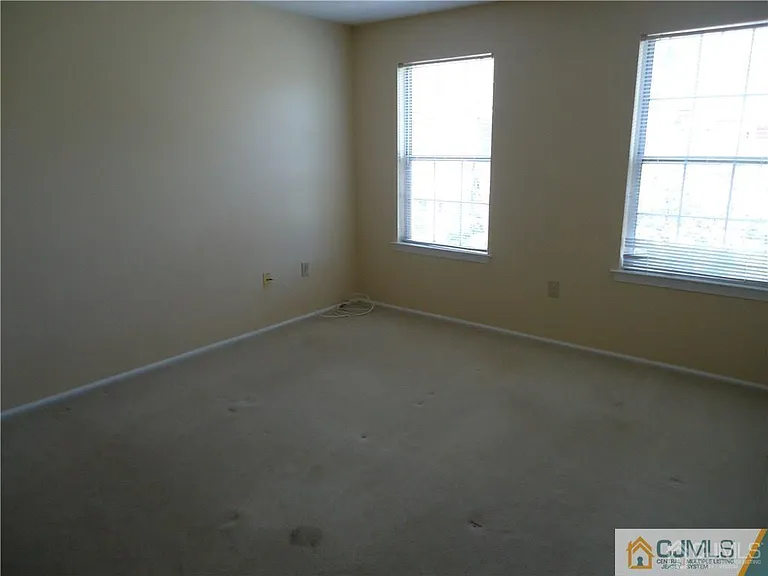 5 Pembrook Ave — Photo 5