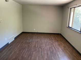 1107 Pekin Ave UNIT D, Creve Coeur, IL