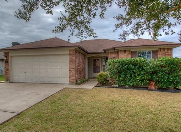 4th image of 406 Stewart Dr