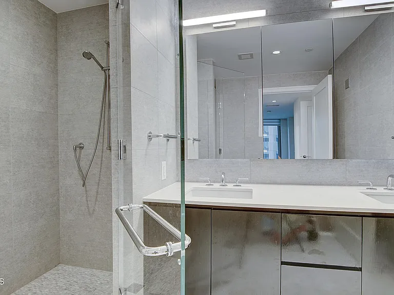 15 Morris Ave #507 — Photo 29
