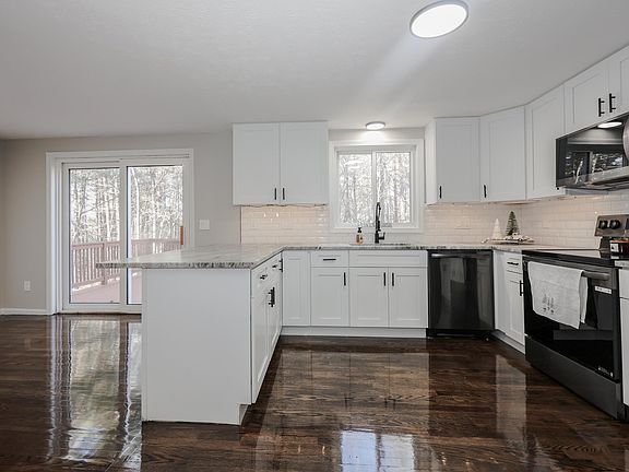 3rd image of 52 Lund Drive #A