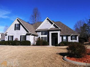 126 Kingsbrook Cir, Newnan, GA 30265