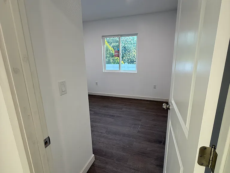 14273 Eastridge Dr — Photo 16