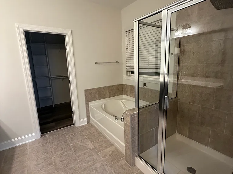 1025 Bellewood Park Dr — Photo 20