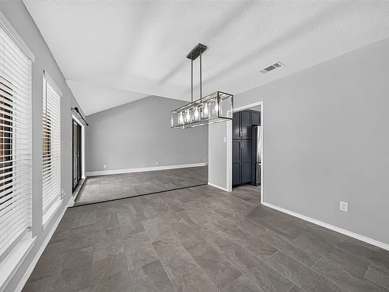 758 Rolling Mill Dr — Photo 13