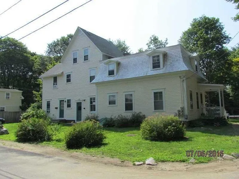 35 Church Ln #3 — Photo 1