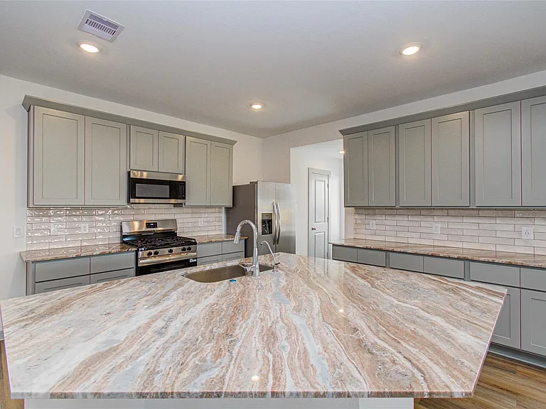 13922 Bay Crst — Photo 18