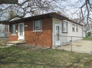 16651 Stephens Dr, Eastpointe, MI 48021