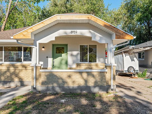 4th image of 3159 Ogden Ave