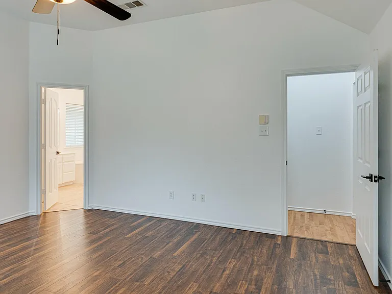 4725 Bristol Trace Trl — Photo 20