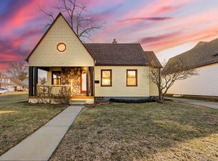 2113 Homeplace St, Dearborn, MI 48124