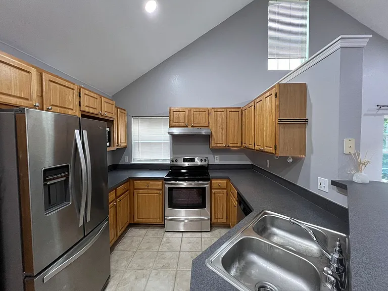 3433 Soho St #203 — Photo 4
