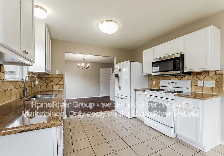 14007 Marners Ct — Photo 12
