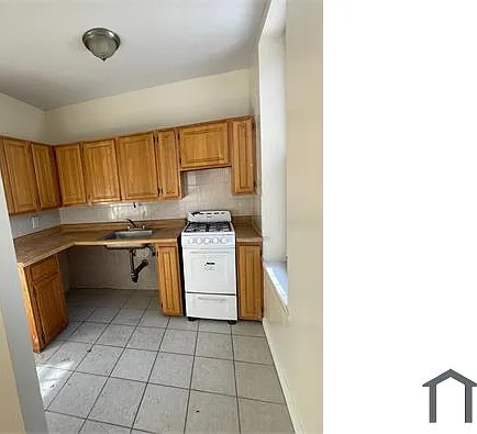 Studio, 430 sqft, $2,572 — Photo 4