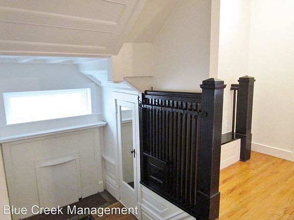 4th image of 1025 N Corona St APT 1