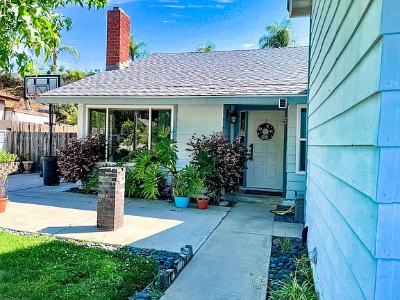 3rd image of 17656 Valladares Dr