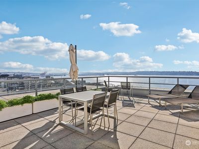 2929 1st Avenue #PH8, Seattle, WA, 98121