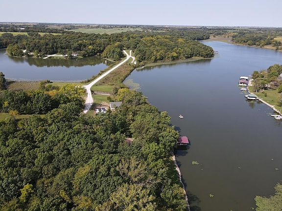 2nd image of 16290 Reservoir Trl