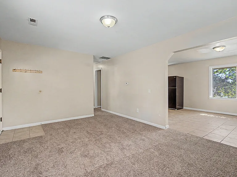 1121 Cooper Ave #201 — Photo 4