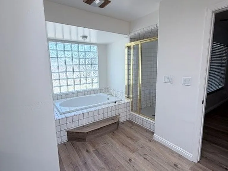 5106 Glacier Canyon Ct — Photo 13