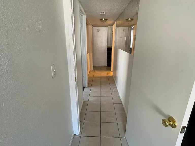 3411 Civic Center Dr #I — Photo 21