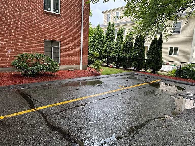 62 Carey Ave #6 — Photo 10