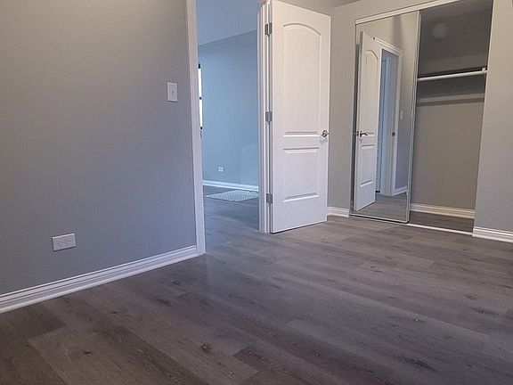 4th image of 3042 W Cullerton St #4