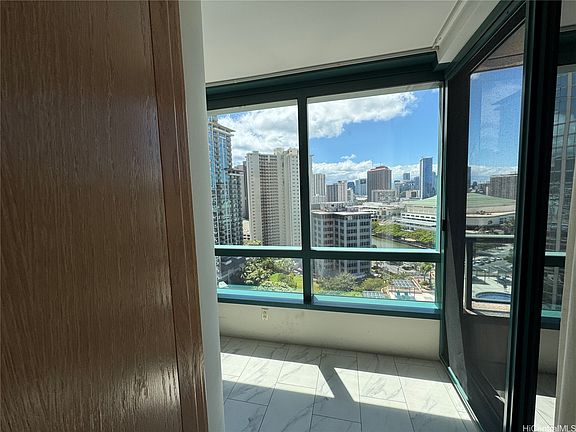 4th image of 1888 Kalakaua Ave APT 2103