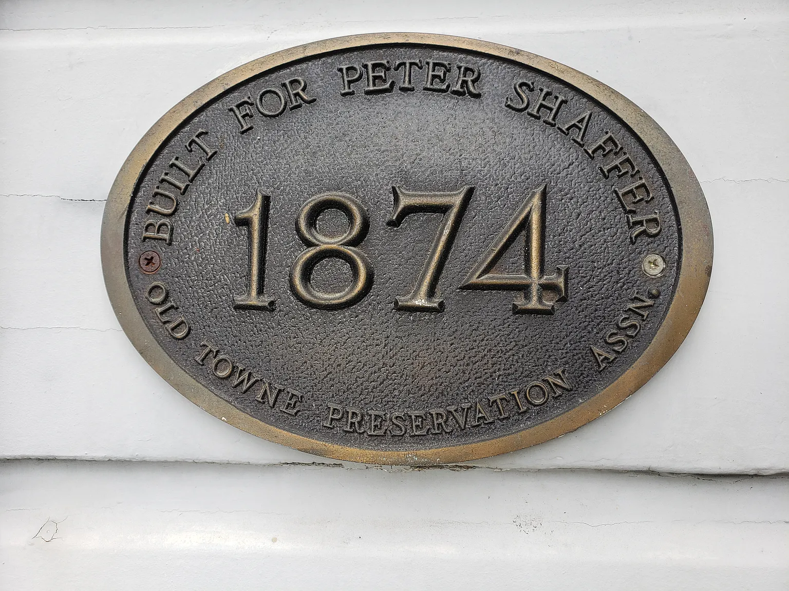 221 N Orange St — Photo 4