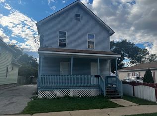 156 N State St, Aurora, IL 60505