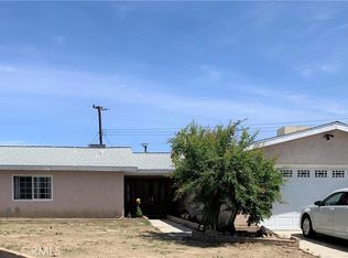 911 S Thompson St, Hemet, CA 92543