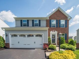 233 Long Ridge Dr, Coraopolis, PA 15108