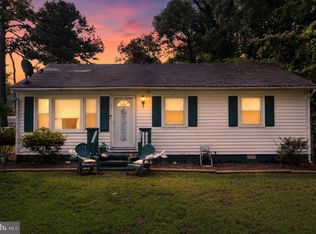 267 Rocky Neck Rd, Lancaster, VA 22503