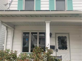 213 Chestnut St, Slatington, PA 18080