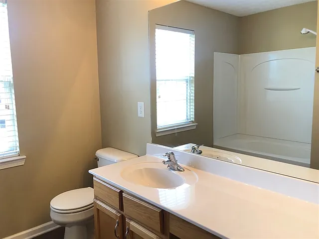 2010 McCrory Pl — Photo 10