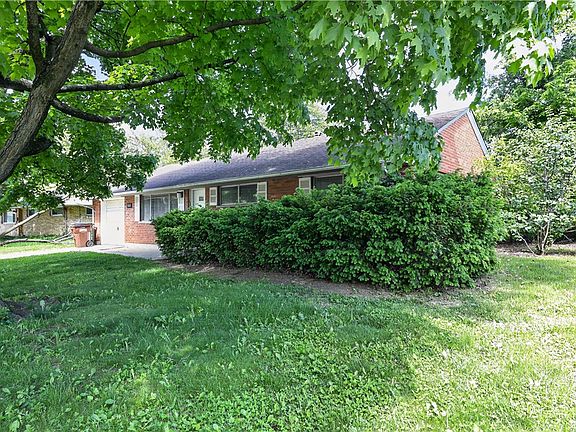 2nd image of 3883 Elmira Dr