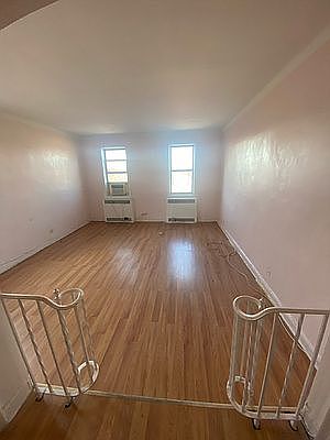 1st image of 580 E 17th St #6E