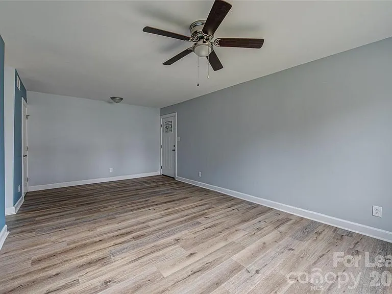 1048 Avondale Rd #17 — Photo 10