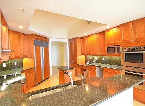 5th image of 21200 Point Pl APT 2803