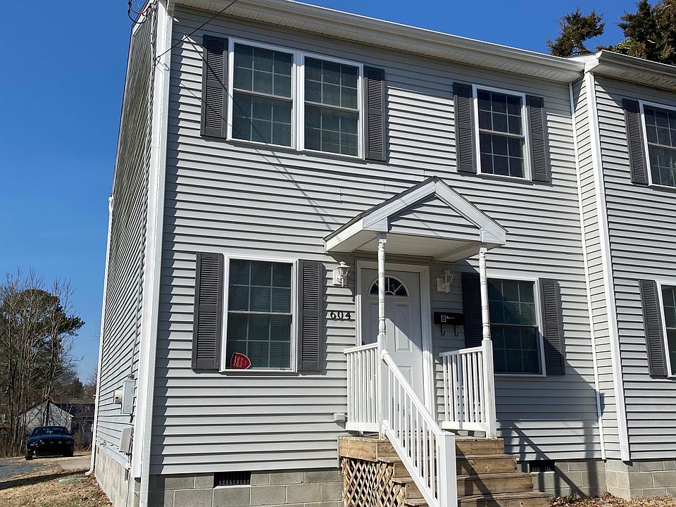 1st image of 604 West St #B